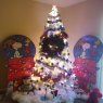 Weihnachtsbaum von Oshabiya Stephens_ Charlie Brown (USA)