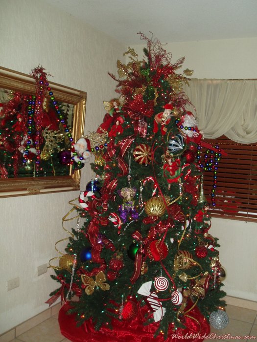 Gloria Chavez Ross's Christmas tree from Sonora, México