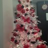 Weihnachtsbaum von Bold and Beautiful (Irvine, California)