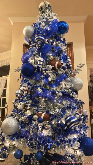 Dallas Cowboys Christmas Tree (Harlingen, TX, USA)