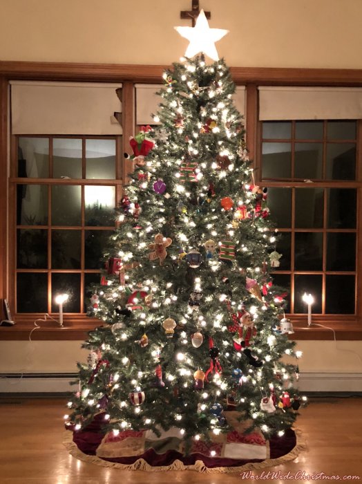 DuBeau Christmas Tree (Mansfield, Massachusetts, USA)