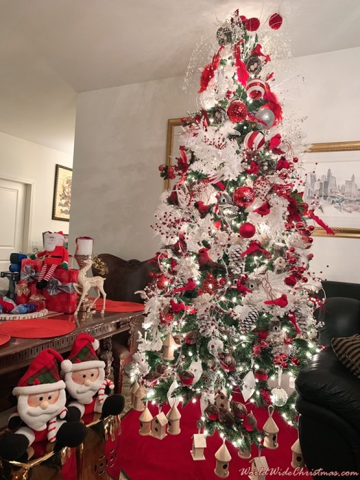 SOHI Cardinals Holiday Tree (Chicago, Illinois USA)