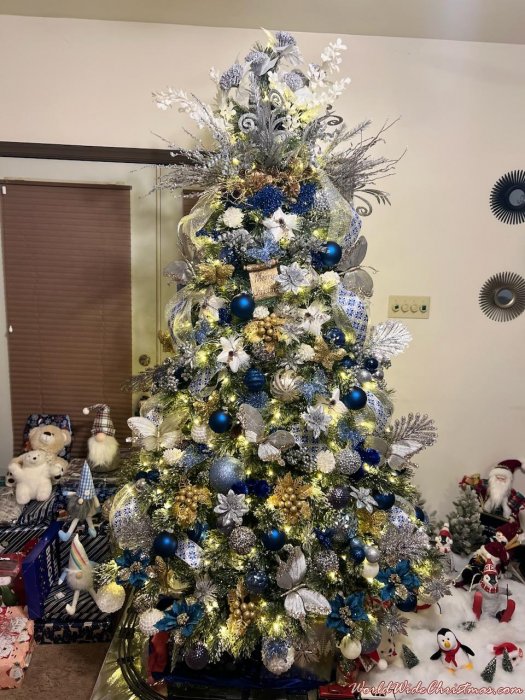 Yasmine's Christmas Tree (Larksville Pennsylvania USA)