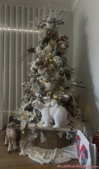 Ma Luisa Magtanum (Melbourne, Australia)